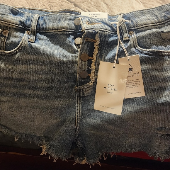 Lucky Brand denim shorts - Picture 2 of 2